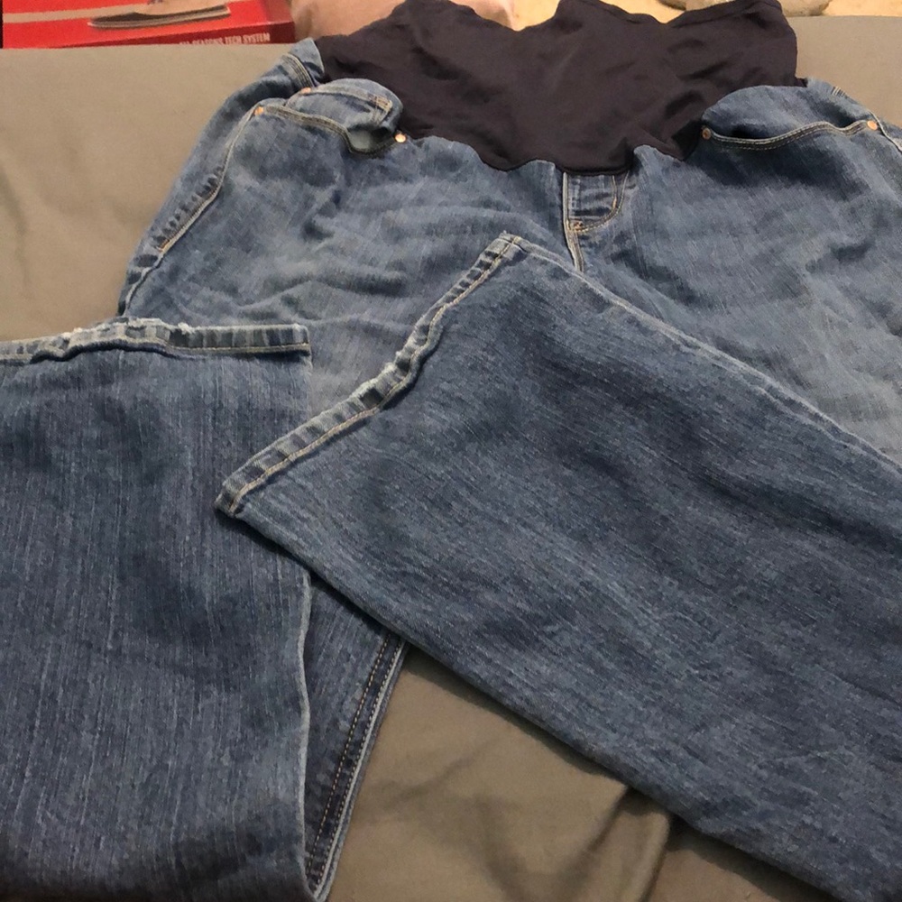 Old navy maternity jeans